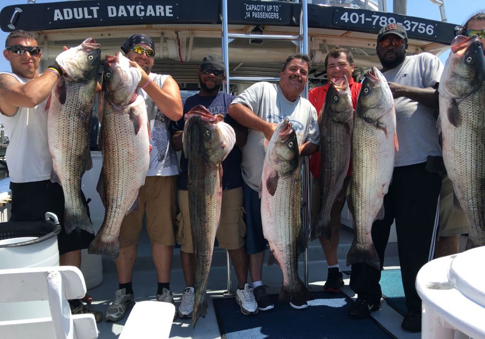 Frequently Asked Questions 8 best charter boats in new england-060