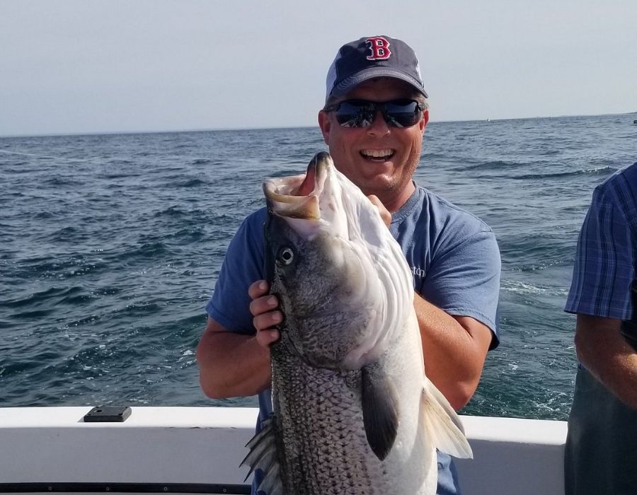 Fishing for Striped Bass, Blues, Cod, Flounder, Black Fish 4 charter boats in narragansett ri-083